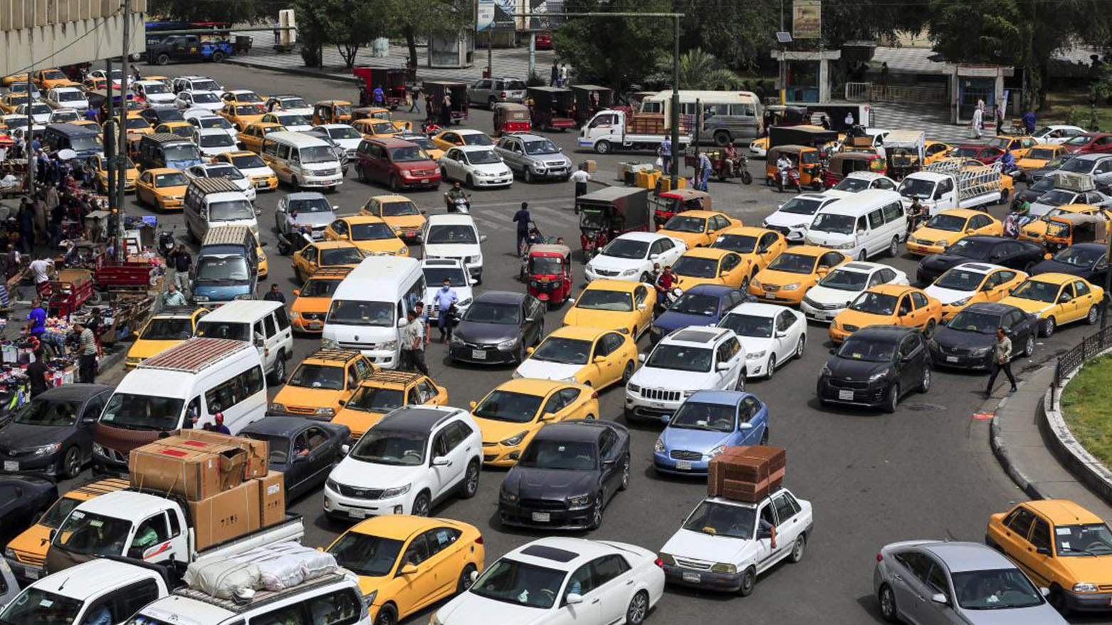 ايكو عراق: 240 مليار دينار إيرادات سنوية متوقعة من فحص متانة السيارات في العراق 