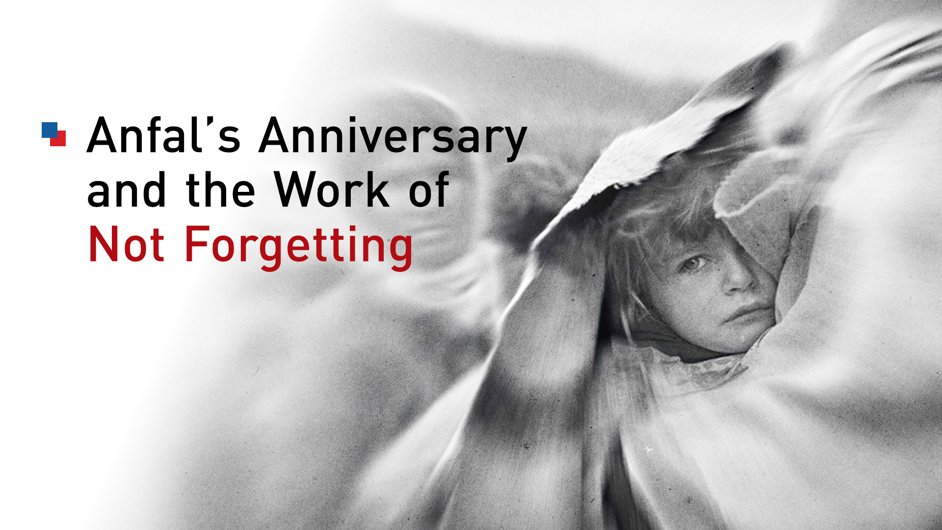 The photo shows a child embraced by her mother duirng the mass exodus of 1991. (Photo: Derek Hudson/Graphics: Kurdistan24)