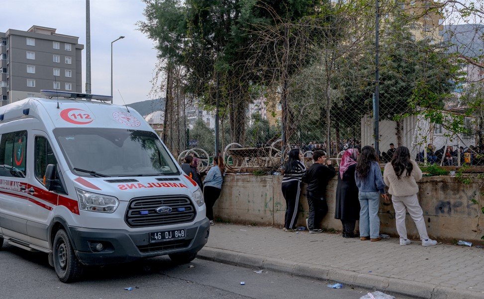 تورکیا دەیان کەس بە تۆمەتی "ستایشی تاوان لە سۆشیاڵ میدیا" دەستگیر دەکات