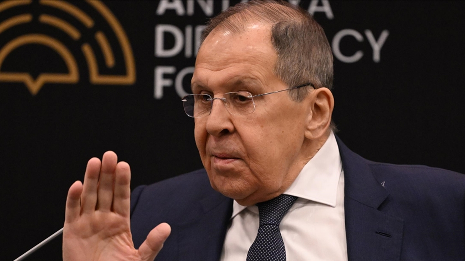 لاڤرۆڤ: رۆژئاوا بەڵێنەکانی نەبردە سەر و جیهان بەرەو فرەجەمسەری هەنگاو دەنێت