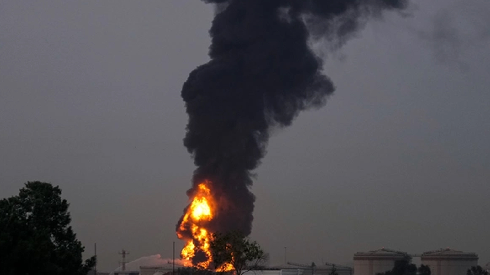 ئیمارات: 90%ـی هێرشەکانی ئێران ژێرخانی مەدەنییان بەئامانجگرتووە