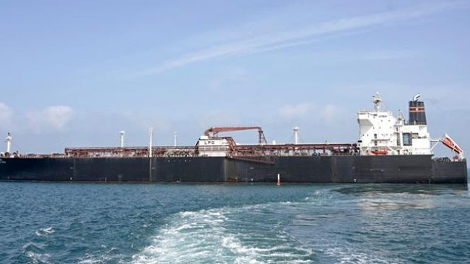 تاران: بەرامبەر چەتەکانی دەریا بێدەنگ نابین