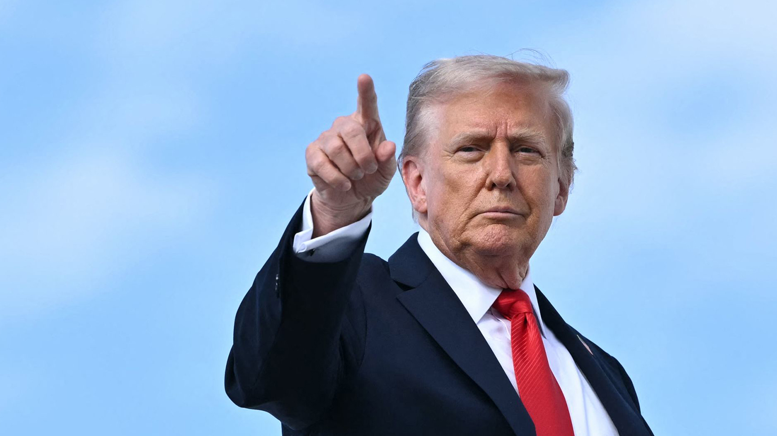 ئەکسیۆس: ترەمپ مۆڵەتی کۆتایی دەداتە ئێران