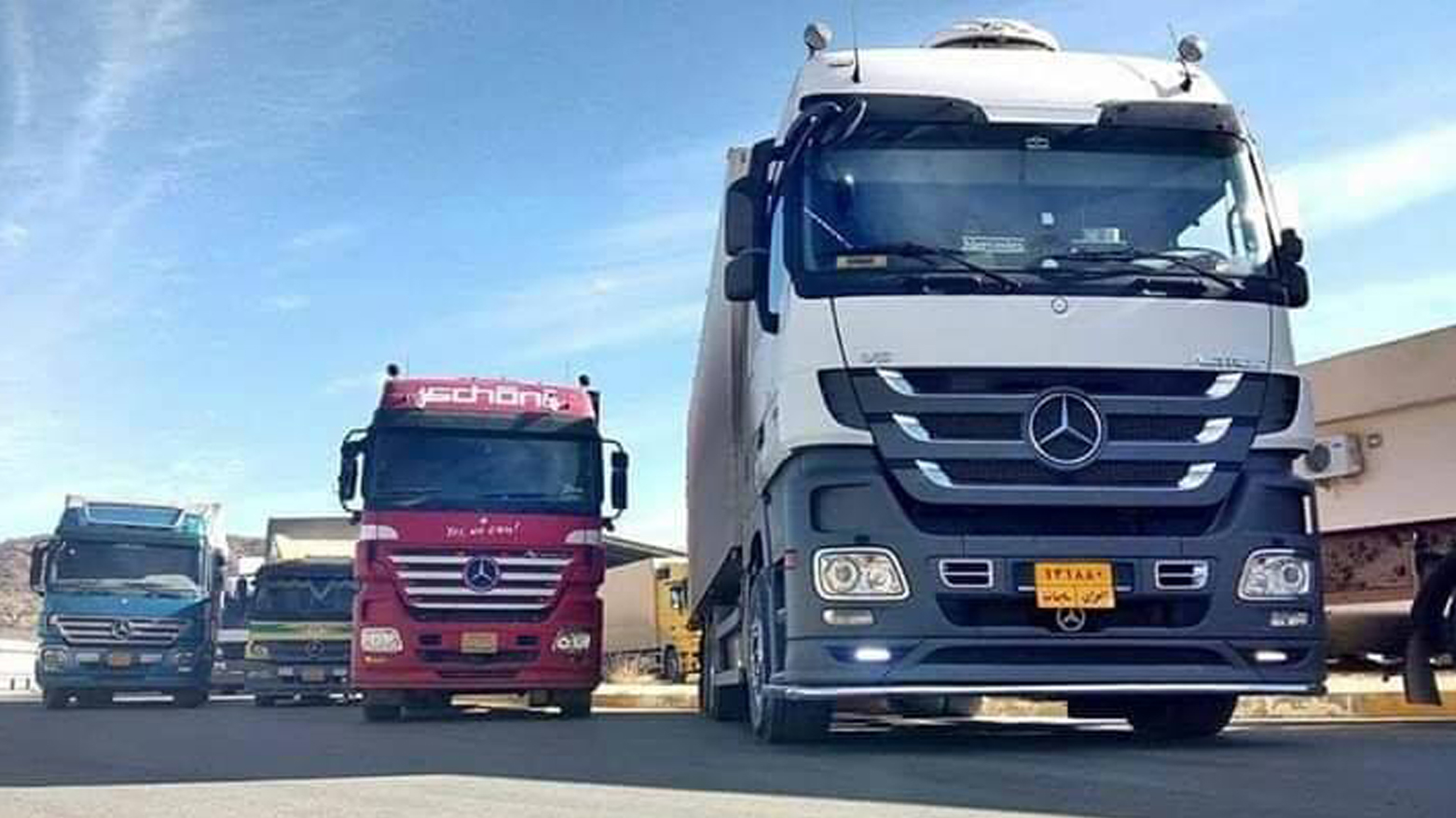 هاتوچۆی هەرێمی کوردستان هۆشداری بە شۆفێرانی بارهەڵگر و بیناسازی دەدات