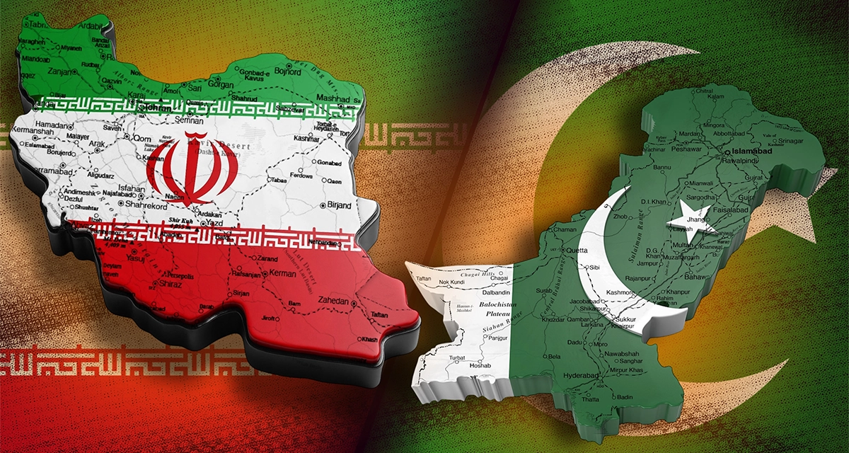 Iranian (L) and Pakistan outlined territory covered with the Flag individually (Graphic: Kurdistan24)
