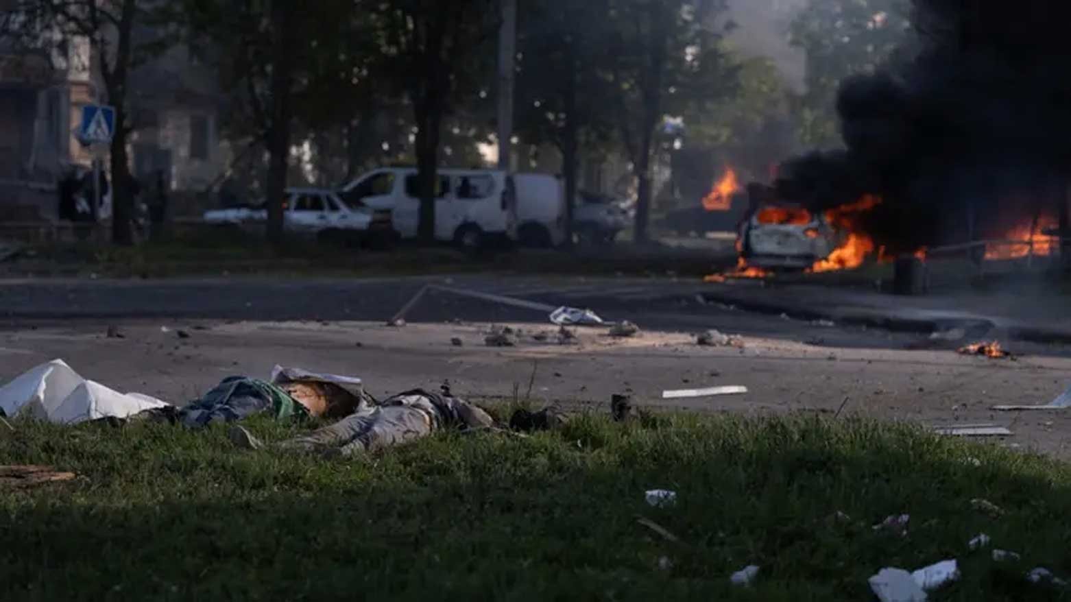 22 قتيلاً في غارات روسية على أوكرانيا قبيل دخول وقف إطلاق النار حيز التنفيذ