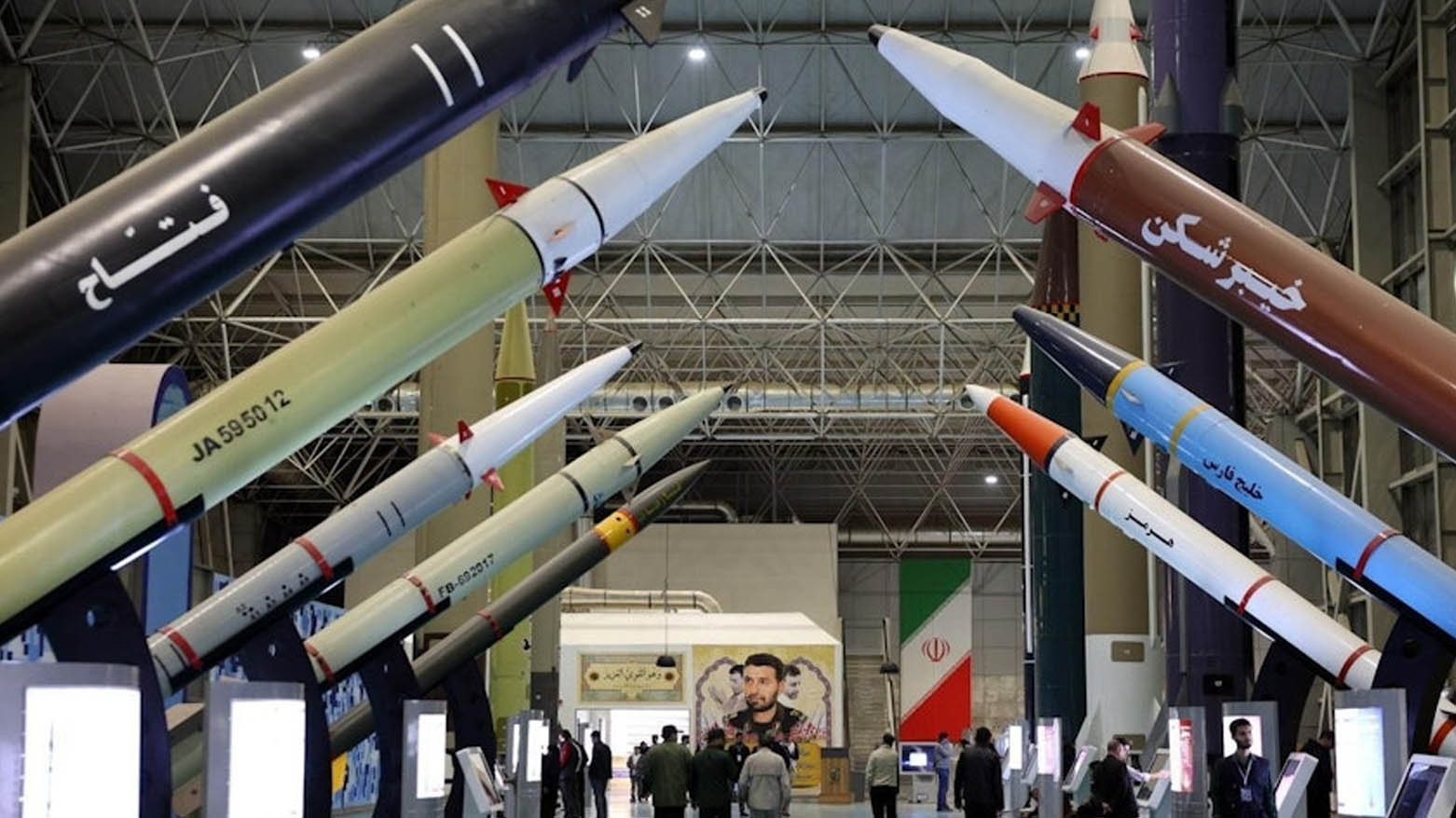 واشنتن پۆست: ئێران 70%ـی مووشەکەکانی ماوە