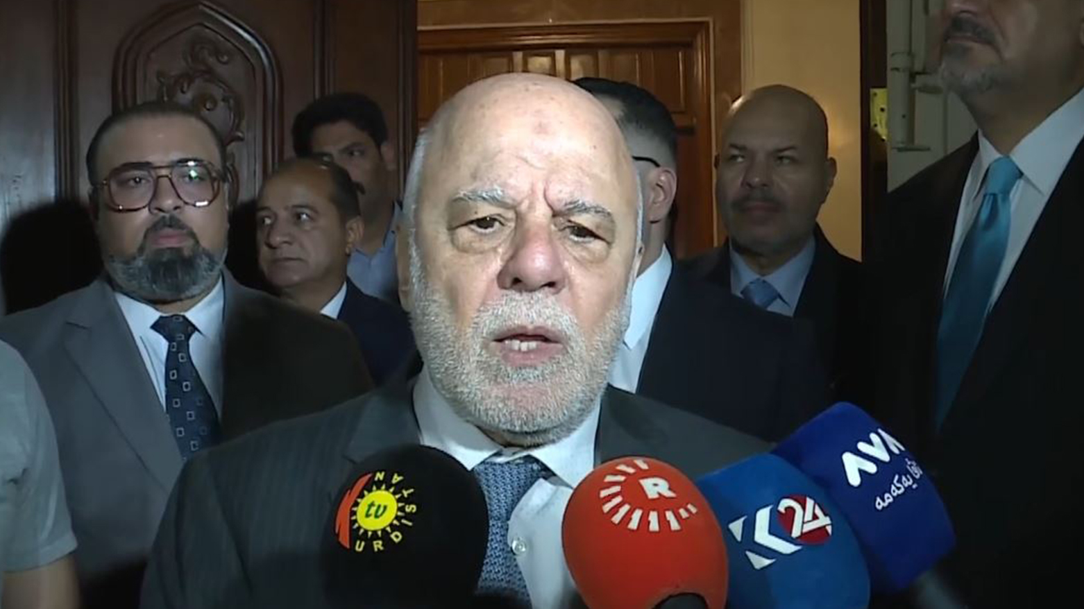 حەیدەر عەبادی: نابێت هاووڵاتییانی هەرێم بەهۆی کێشە سیاسییەکانەوە سزا بدرێن