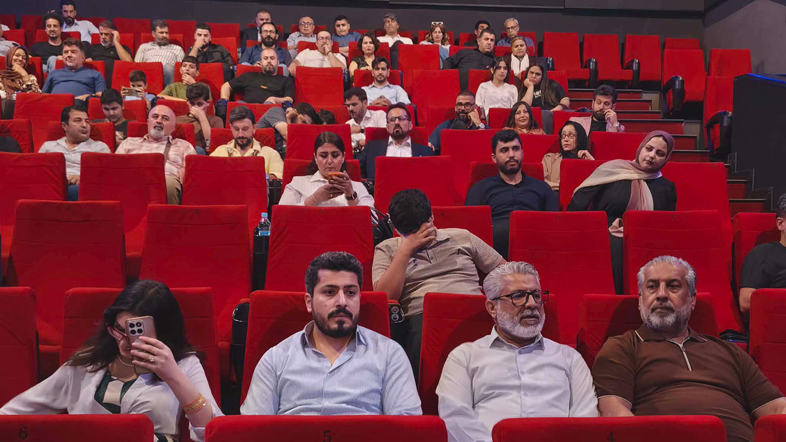 هەولێر.. فیلمی سینەمایی "هەڵۆکانی جەنگ" نمایشکرا