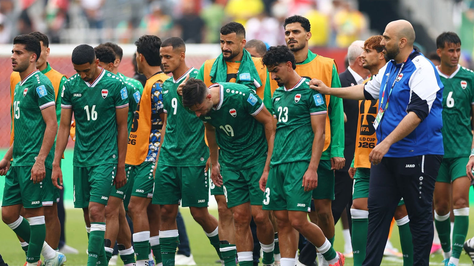 الرياضة والسياسة.. هزيمة منتخب ووجع وطن