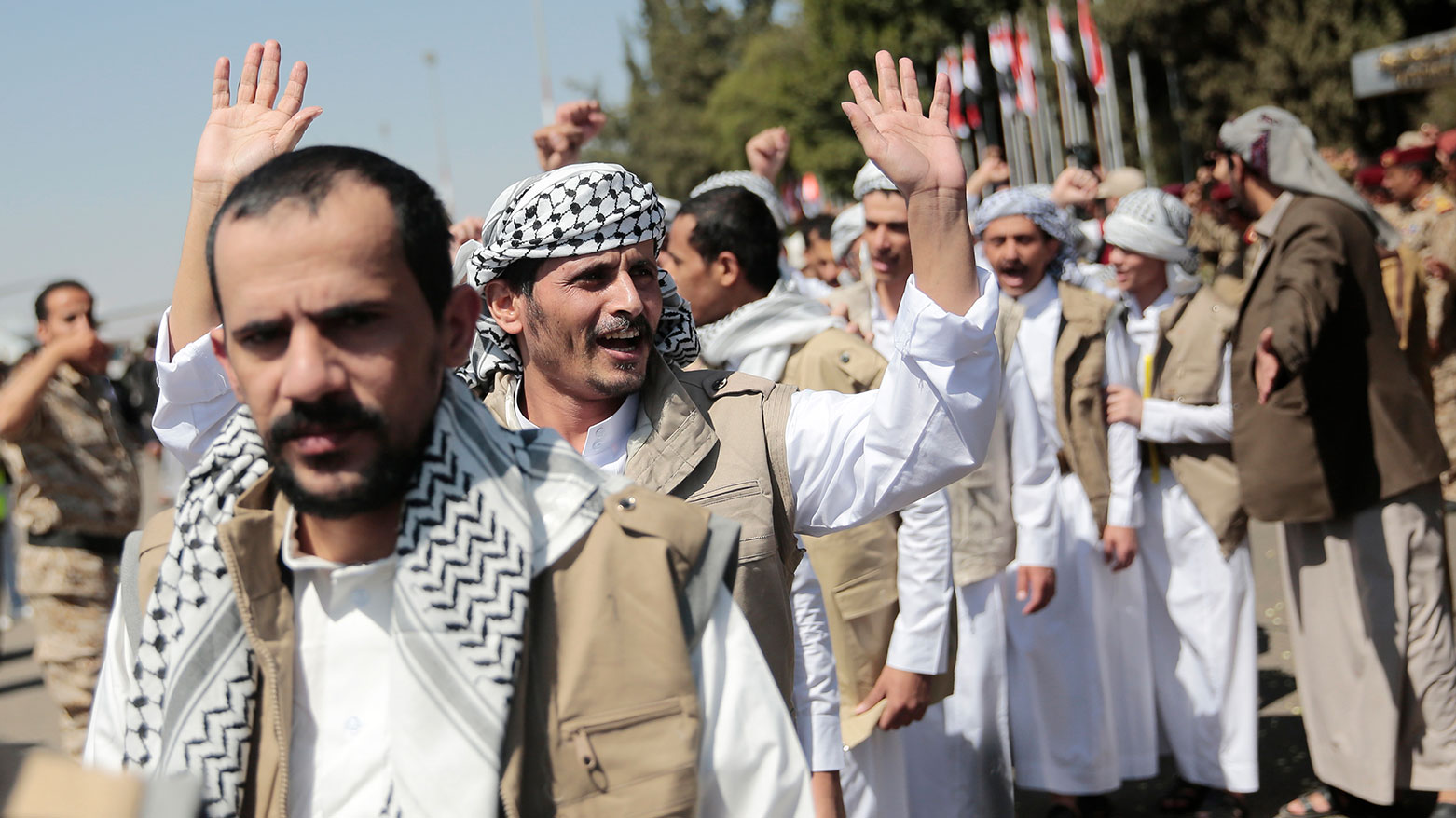 Yemeni prisoners chant slogans during their arrival after being released, Sanaa, Yemen, Oct. 15, 2020. (AP)