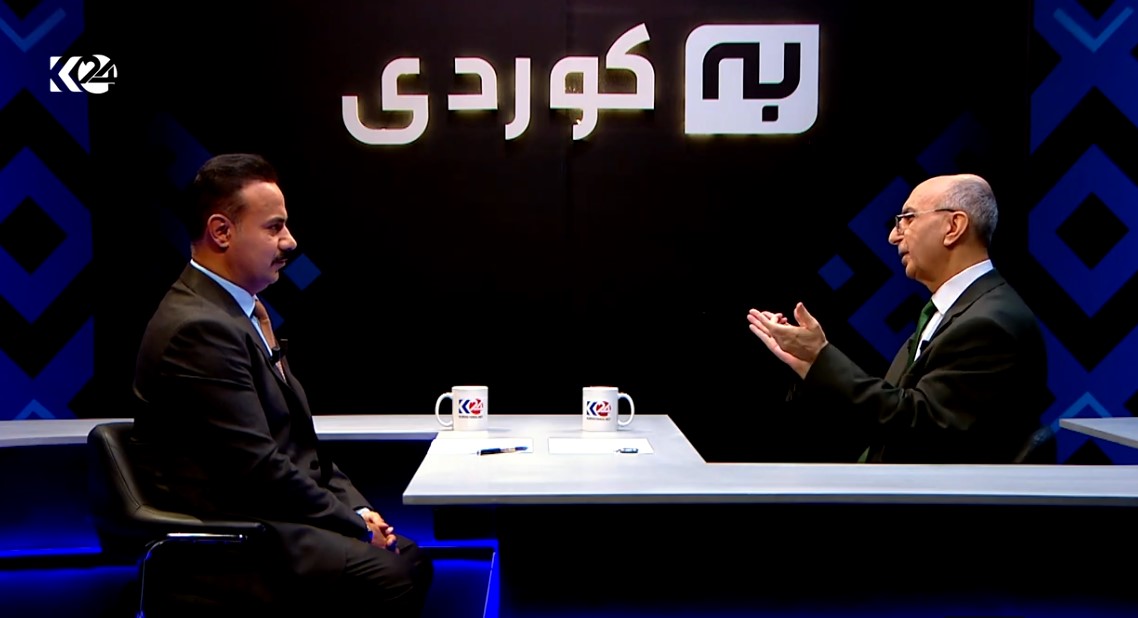 كيف تغلغلت ازدواجية المعايير في تفاصيل حياتنا اليومية والدينية؟