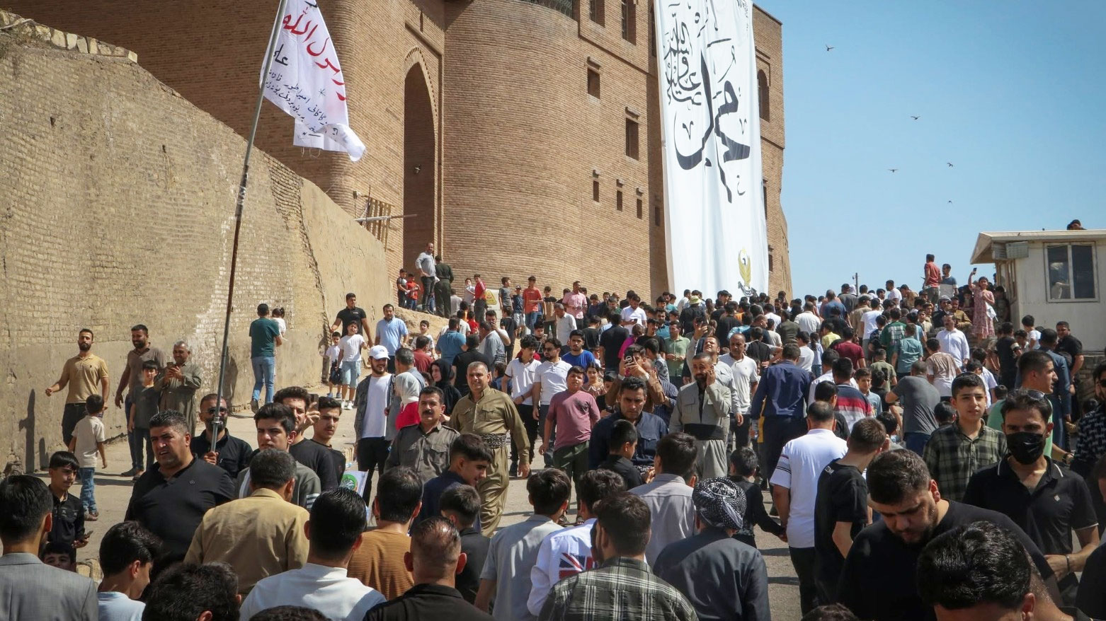 عندما جمع المظفر حاكم أربيل طقوس المولد النبوي بين الكورد والمصريين.. الحلوى والأناشيد توثّق وحدة الاحتفال