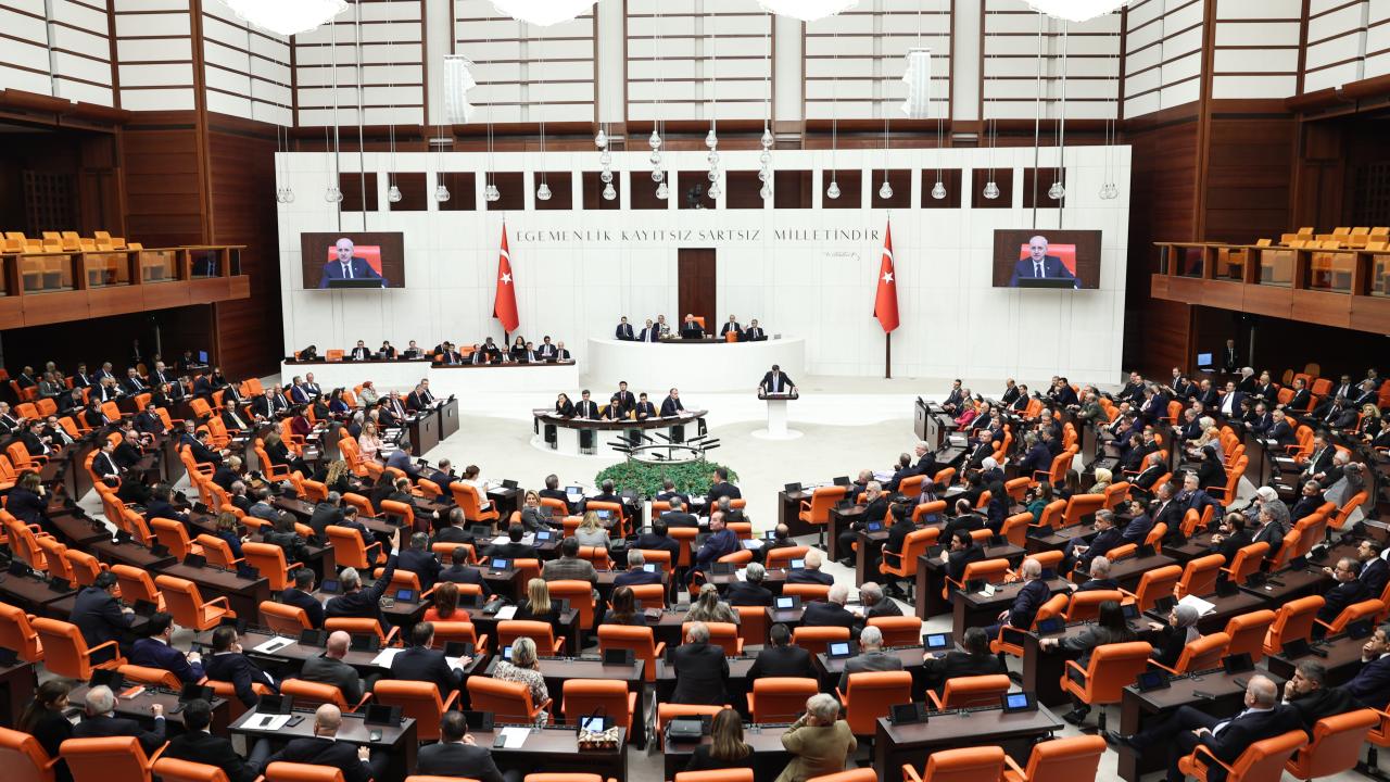 Meclis yarın açılıyor