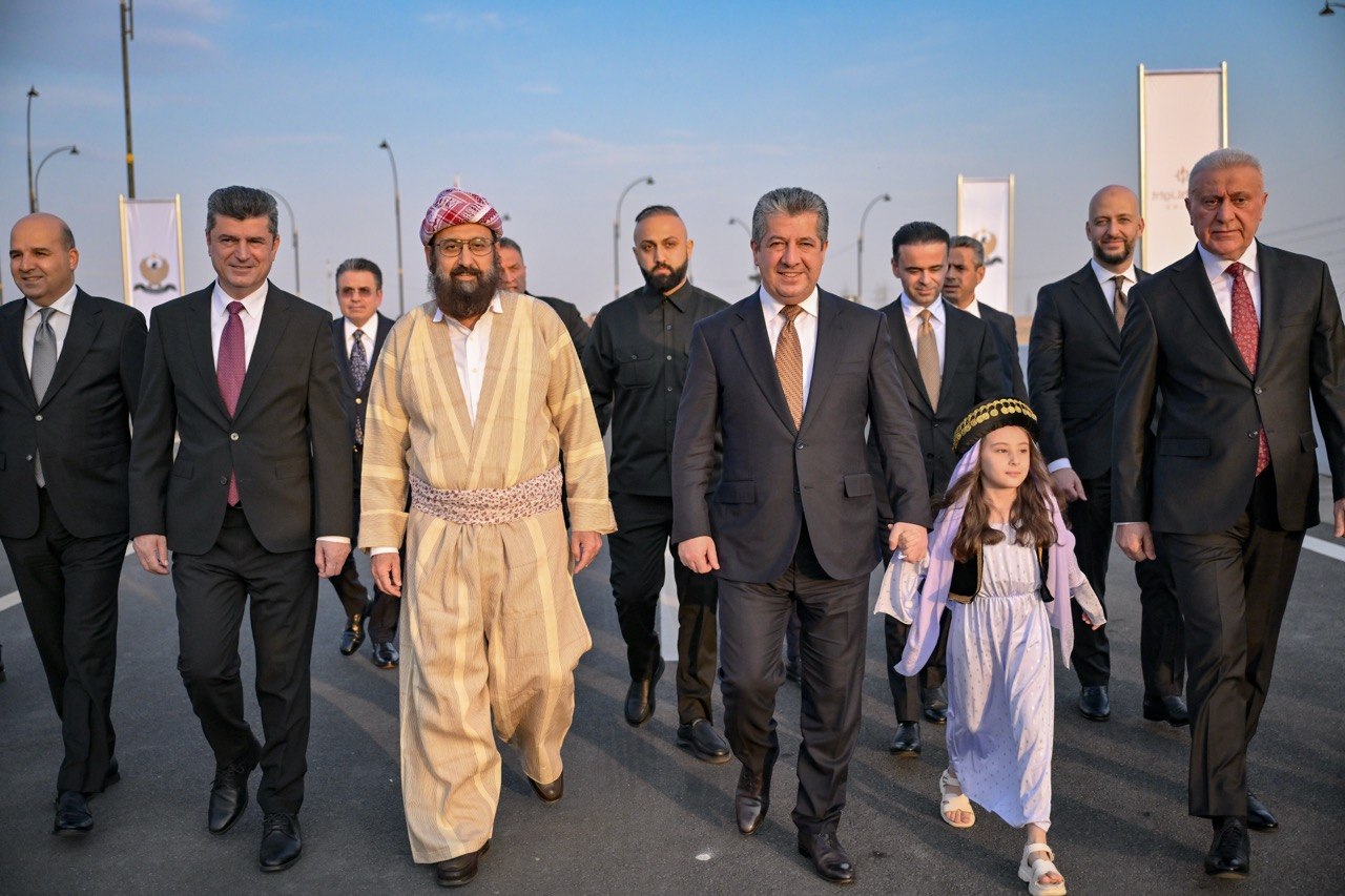سەرەدانا سەرۆکوەزیران مەسرور بارزانی بۆ دهۆک و زاخۆ.. ئاراستەیەکێ نوی ژ بۆ ژێرخانا ئابووری