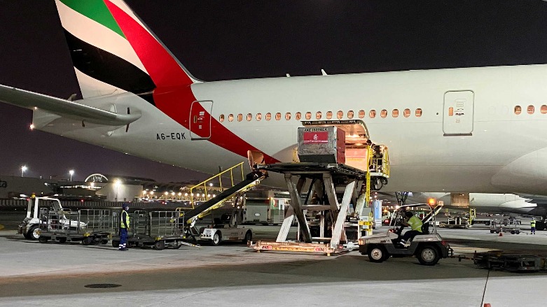 الإمارات ترسل طائرة مساعدات الى سوريا - الصورة لموقع الحرة