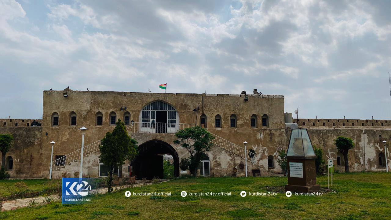 قلعه تاریخی کُیَ (کوی سنجق) در سده نوزدهم بنا شد