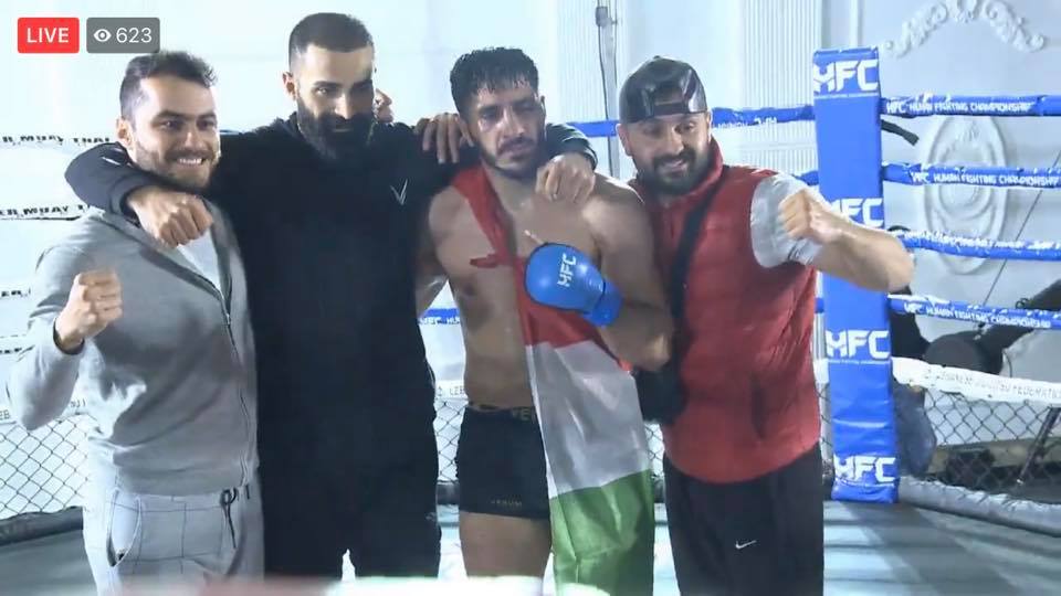 نامۆ فازڵ لە دوای سەرکەوتنەکەی بە ئاڵای کوردستانەوە