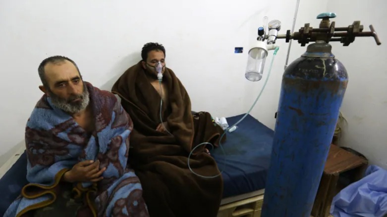 Syrians being treated for breathing difficulties in the town of Saraqeb are shown at a field hospital in a village on the outskirts of Saraqeb after a reported chemical attack. Feb. 3, 2018. (Photo: AFP/Omar Haj Kadour