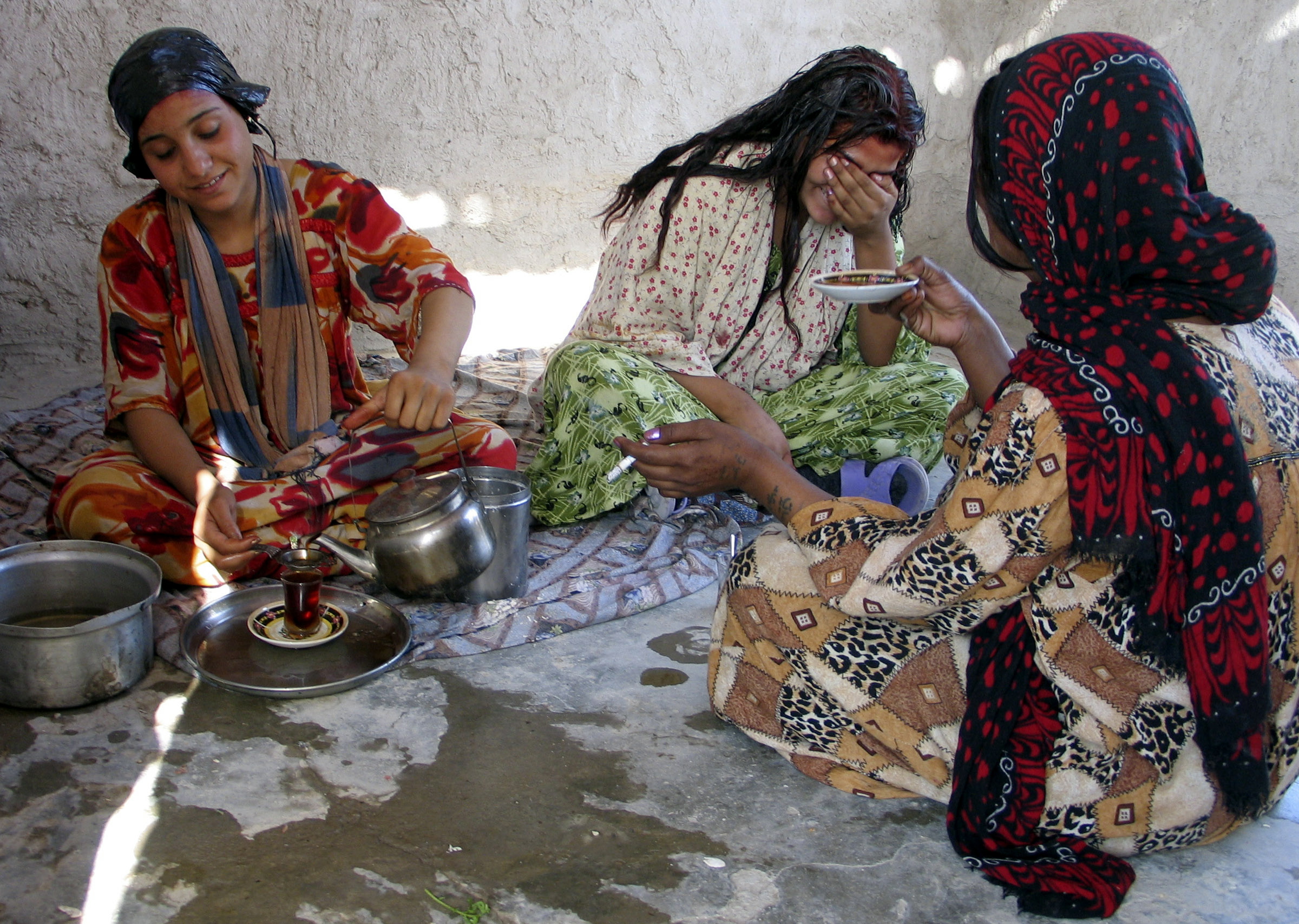 قه&zwnj;ره&zwnj;جه&zwnj;كان تویژێكی كۆمه&zwnj;ڵایه&zwnj;تی دایكانه&zwnj;ن