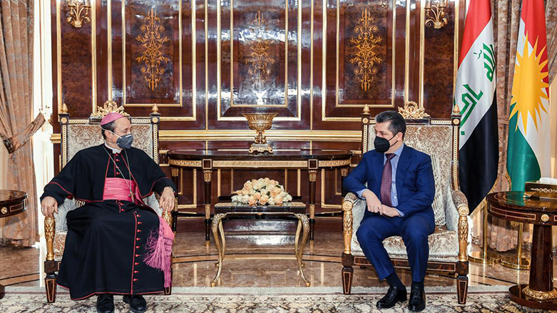 Kurdistan Region Prime Minister Masrour Barzani (right) receives Mitja Leskovar, the Vatican Ambassador to Iraq, in Erbil, April 28, 2021. (Photo: KRG)