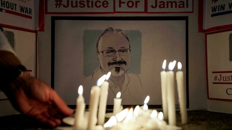 وقفة احتجاجية على ضوء الشموع سنة 2019 بمناسبة ذكرى مقتل الصحافي السعودي جمال خاشقجي في قنصلية المملكة في إسطنبول. © رويترز/ أ ف ب