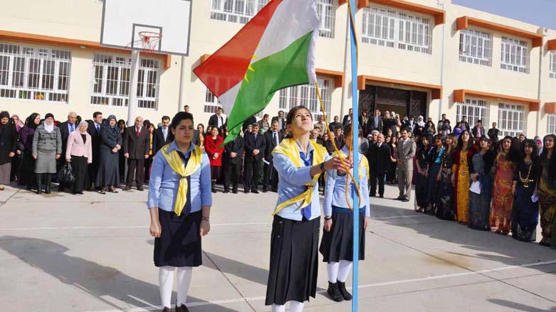 مراسم روز گرامیداشت پرچم کوردستان در یکی از مدارس اربیل