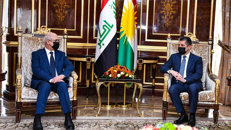 Kurdistan Region Prime Minister, Masrour Barzani (Right) with Iraqi Minister of Education, April 14, 2022. (Photo: KRG)