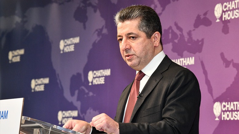 Kurdistan Region Prime Minister Masrour Barzani delivers a speech at Chatham House in London, April 20, 2022. (Photo: KRG)