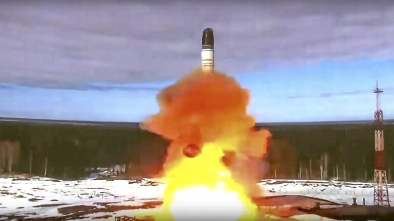 In this handout photo released by Roscosmos Space Agency Press Service on Wednesday, April 20, 2022, the Sarmat intercontinental ballistic missile is launched from Plesetsk in Russia's northwest. (Photo: Roscosmos Space Agency Press Service