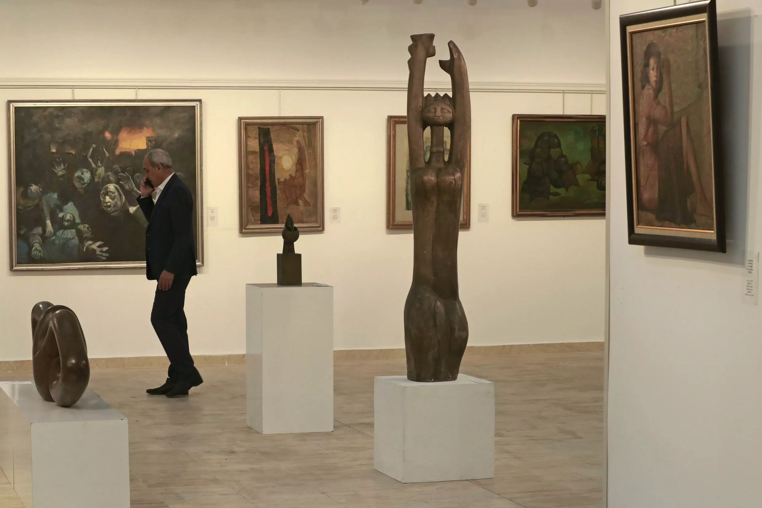 The 'maternal statue', a work by renowned artist Jawad Selim, was found in the possession of an art dealer unaware that it was worth hundreds of millions of dollars. He sold it for just $200 (Photo: Ahmad Al-Rubaye/AFP)