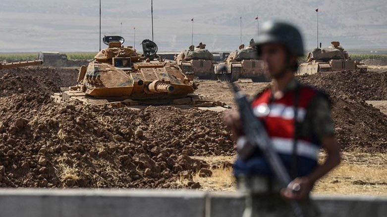 Turkish soldier and tanks. (Photo: AFP)