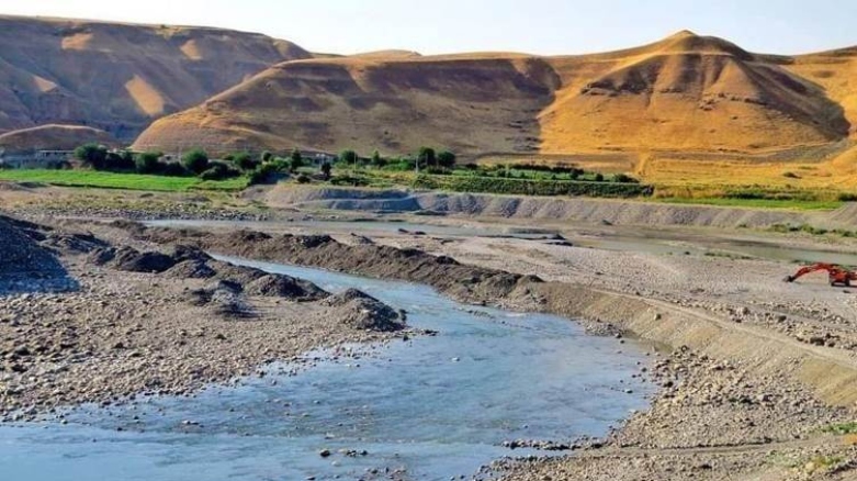 تصویری از رودخانه‌ی سیروان در منطقه‌ی دربندی‌خان