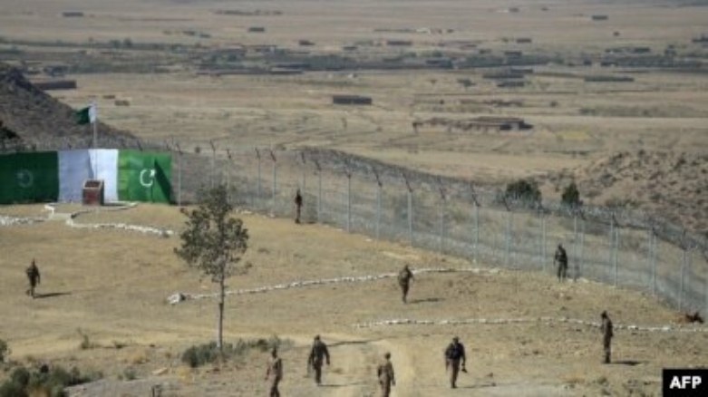 عکس آرشیوی از مرز پاکستان با ایران