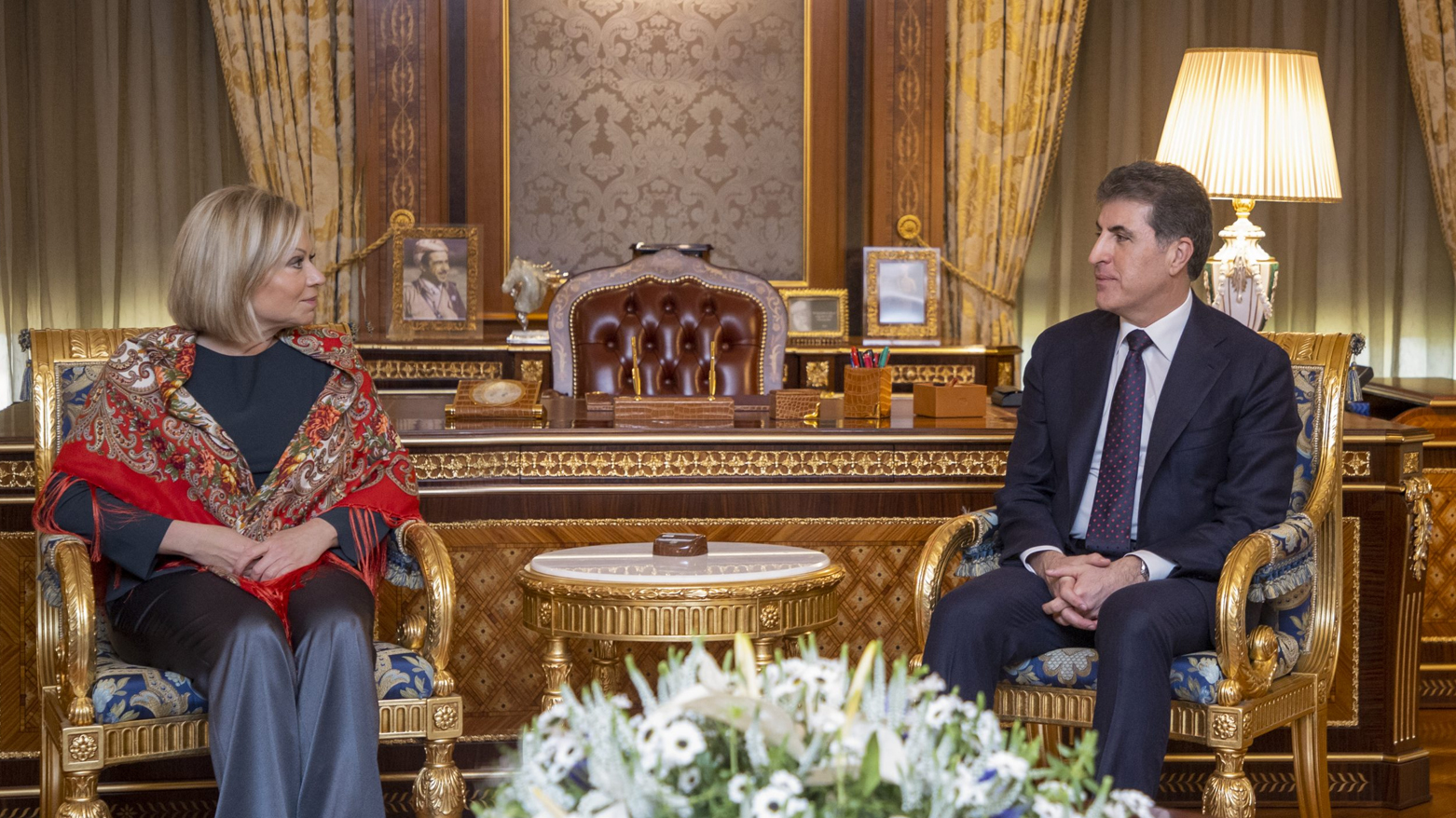 رئيس إقليم كوردستان نيجيرفان بارزاني والممثلة الخاصة للأمين العام للأمم المتحدة في العراق جينين بلاسخارت