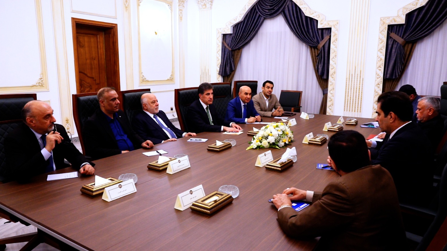 رئيس إقليم كوردستان نيجيرفان بارزاني يشارك في اجتماع الإطار التنسيقي