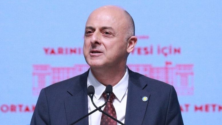 İYİ Parti İzmir Milletvekili Prof. Dr. Ümit Özlale