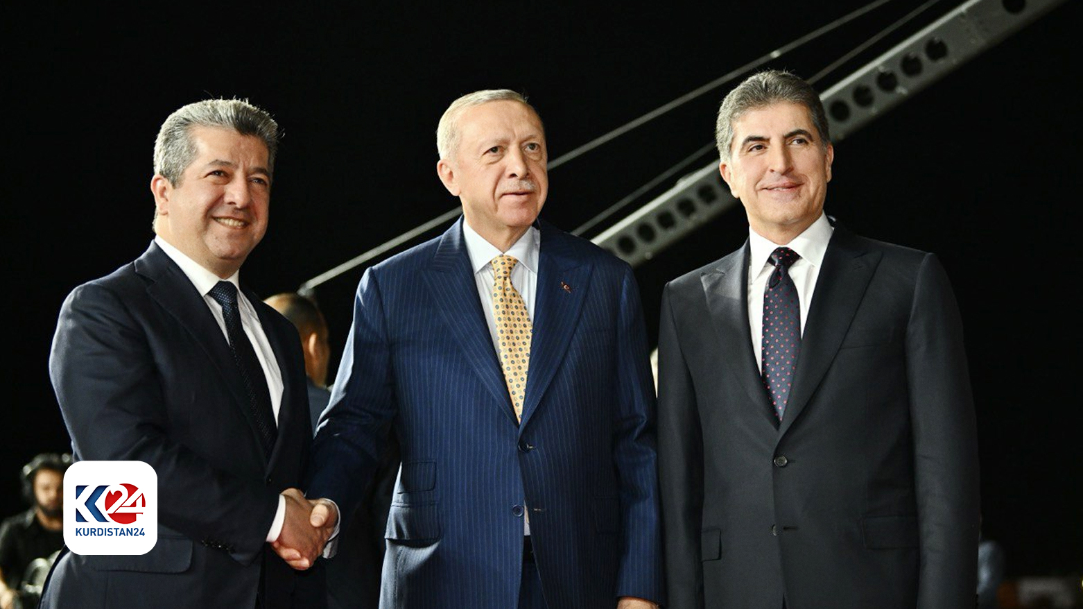 Kürdistan Bölgesi Başbakanı Mesrur ​​Barzani, Türkiye Cumhurbaşkanı Recep Tayyip Erdoğan ve Kürdistan Bölgesi Başkanı Neçirvan Barzani