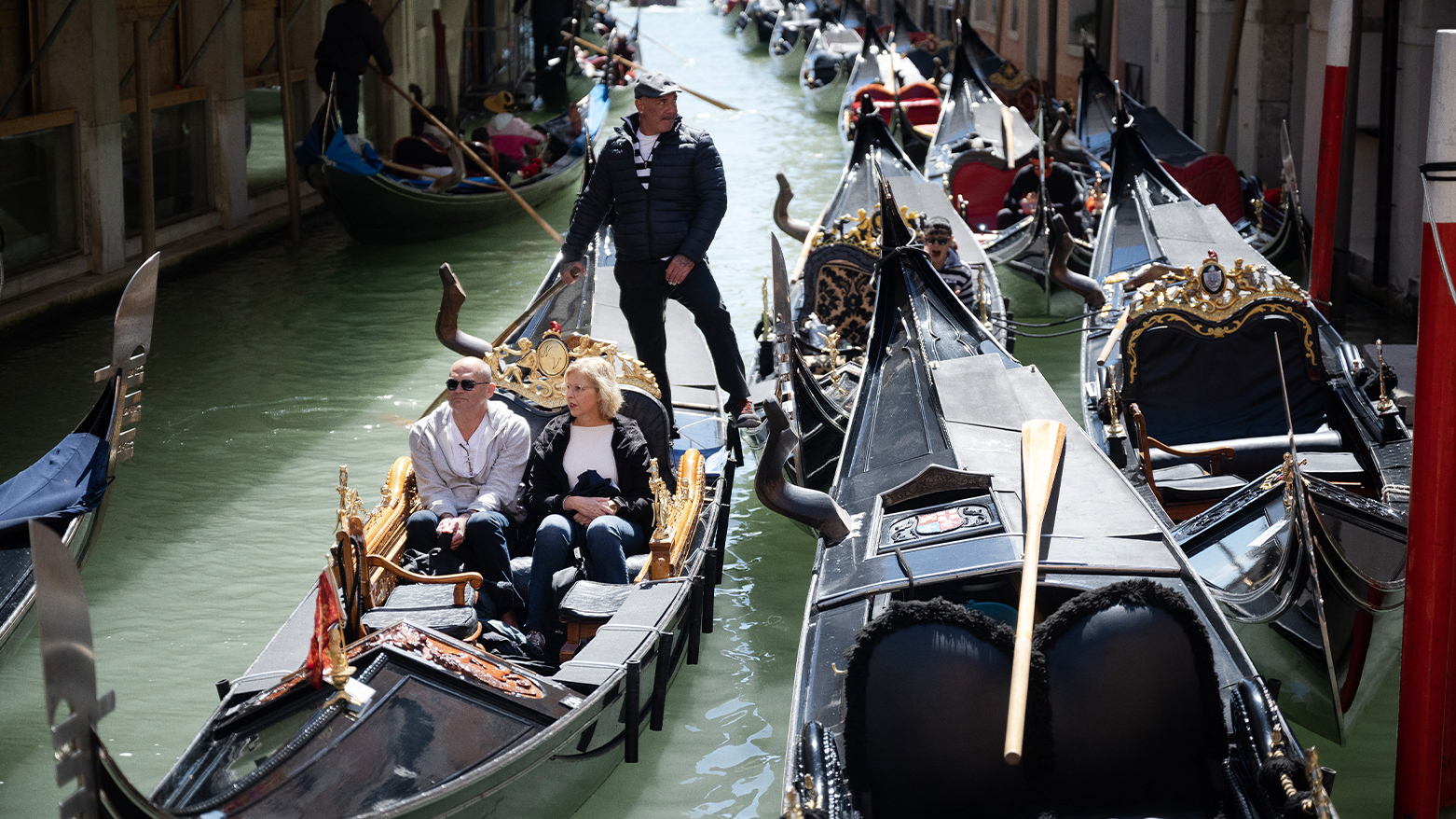 Tourism must change mayor says as Venice launches entry fee