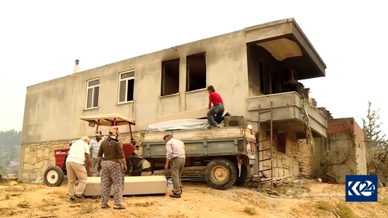 Ji ber agirê li Manavgatê bi dehan gund şewitîne