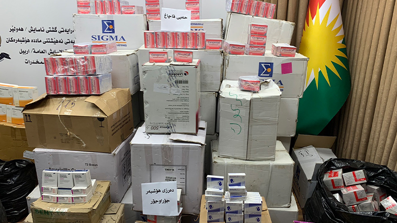 A sizeable amount of narcotics, other illegal drugs, and drug paraphernalia that was recently seized by Kurdistan Region security forces. (Photo: KRSC)