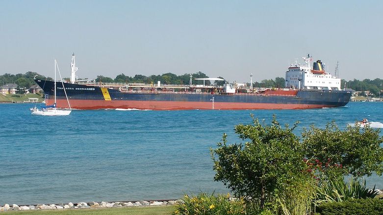 The freighter that would become the Asphalt Princess is seen in Ontario, Canada, July 2010. (Photo: Halo Jim/CC-BY 3.0)