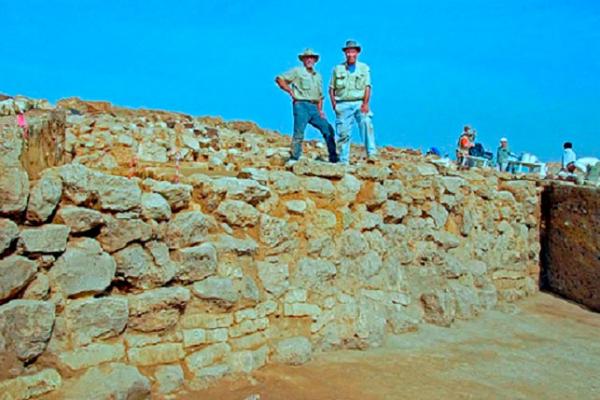 تیمی لێكۆڵه&zwnj;رانی شوێنه&zwnj;وارناسی ئه&zwnj;مه&zwnj;ریكی