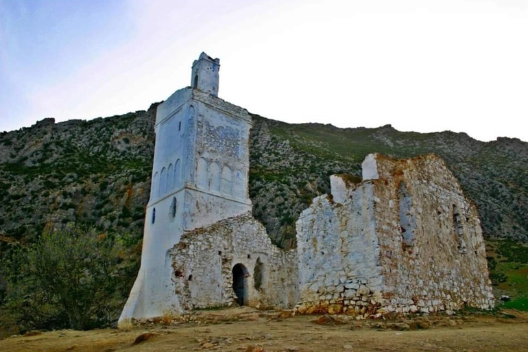 مزگه&zwnj;وتی بوزعافر به&zwnj;ر له&zwnj; نۆژه&zwnj;نكردنه&zwnj;وه&zwnj;ی