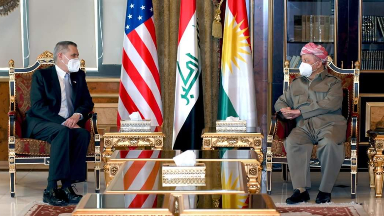 US Ambassador to Iraq Matthew Tueller (left) met Masoud Barzani in Erbil, August 10, 2021. (Photo: KRG)