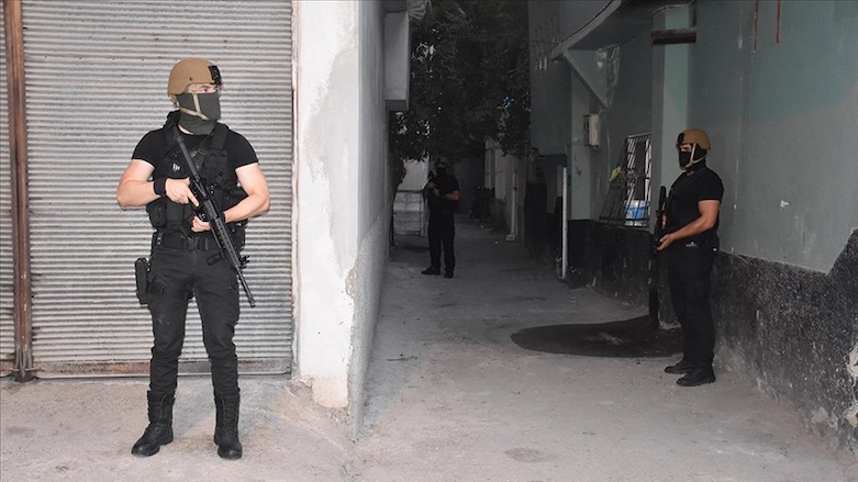 Turkish police arrested 26 suspects in Adana and Diyarbakir on August 13, 2021. (Photo: Fikret Kavgali/AA)