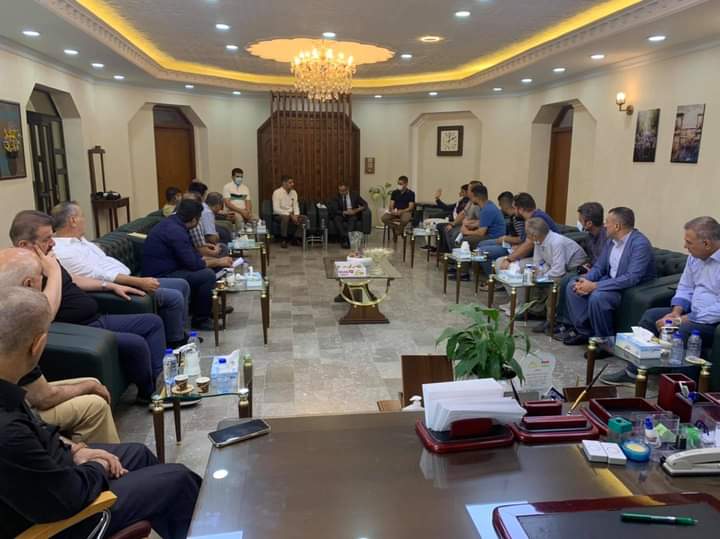 دیمەنێکی کۆبوونەوەکە