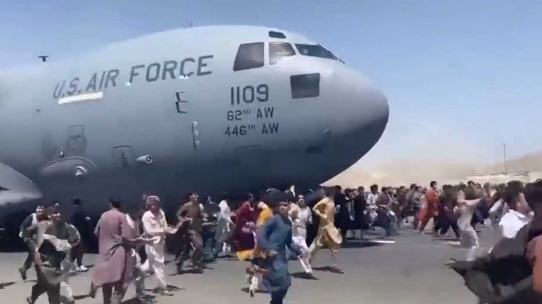 وول ستريت جورنال: طالبان تربك عمليات الإجلاء