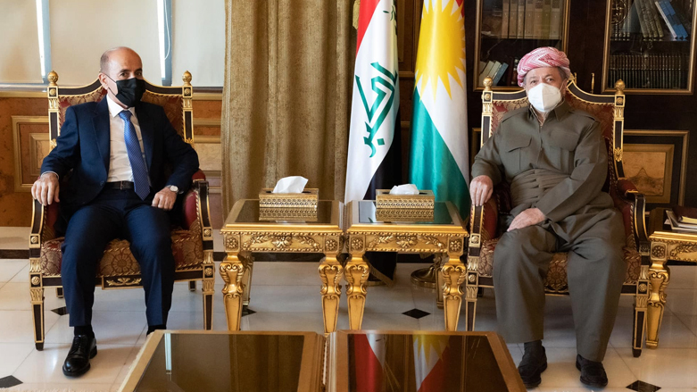 Masoud Barzani, President of the Kurdistan Democratic Party (KDP) on Wednesday met with Peshmerga Minister Shorish Ismail (Photo: Barzani Headquarters)