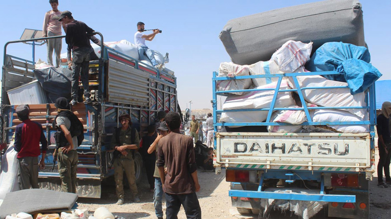 A batch of 400 people from Deir ez-Zor have left al-Hol camp (Photo: Rojava Information Centre).